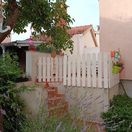 Apartman Mala Cici Apartment Zadar Exterior photo
