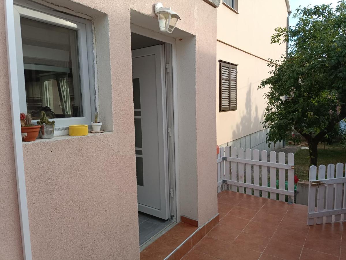 Apartman Mala Cici Apartment Zadar Exterior photo